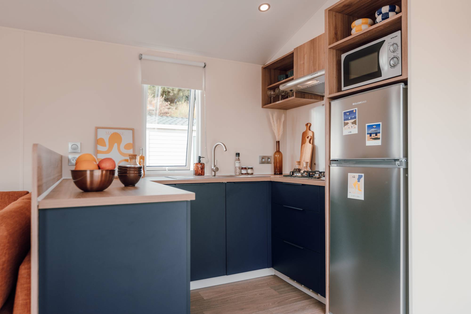 1110-coin cuisine face.jpg